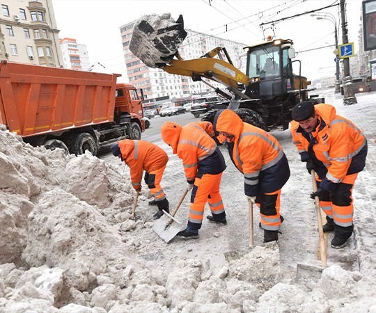 Уборка снега в Ангарске и  Иркутской области