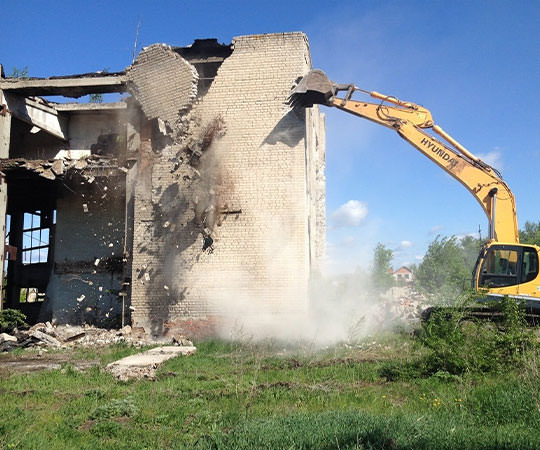Демонтаж зданий в Ангарске и  Иркутской области